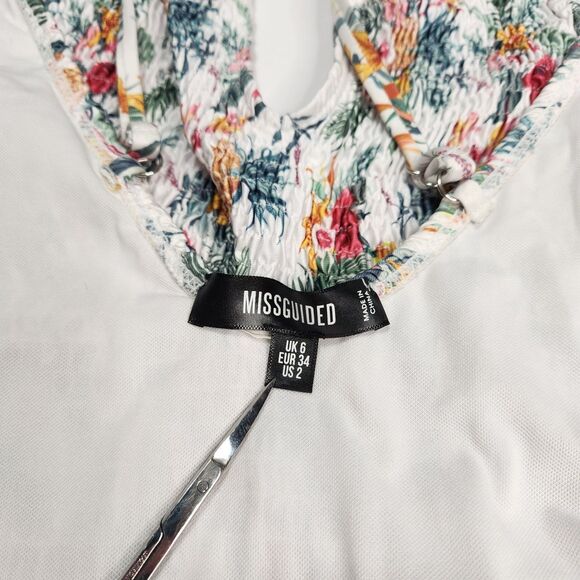 Floral Swimsuit Size 2 Deep V Neck One-Piece Adjustable Straps Stretch White - Picture 5 of 10